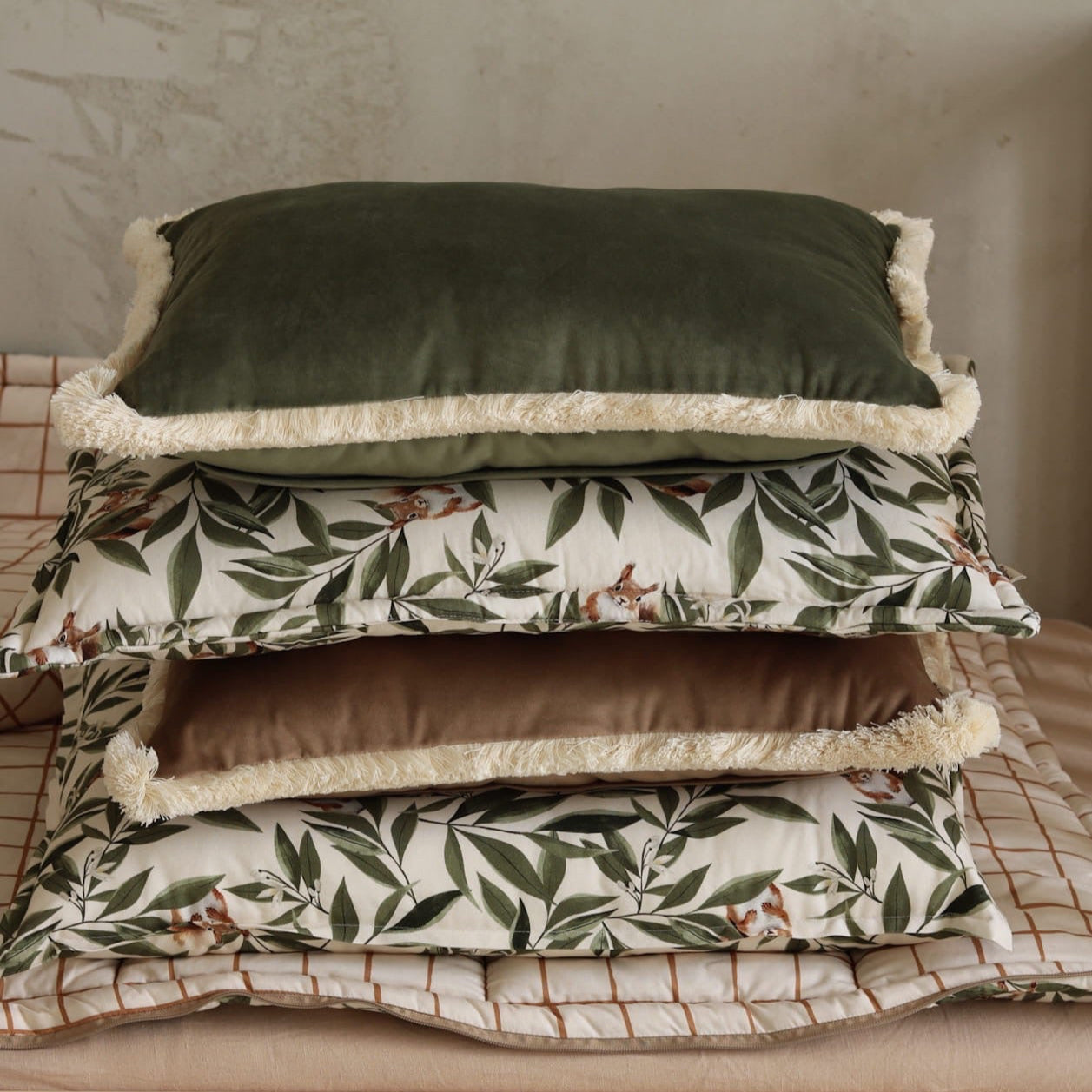 Pillow Delux Woodland Latte